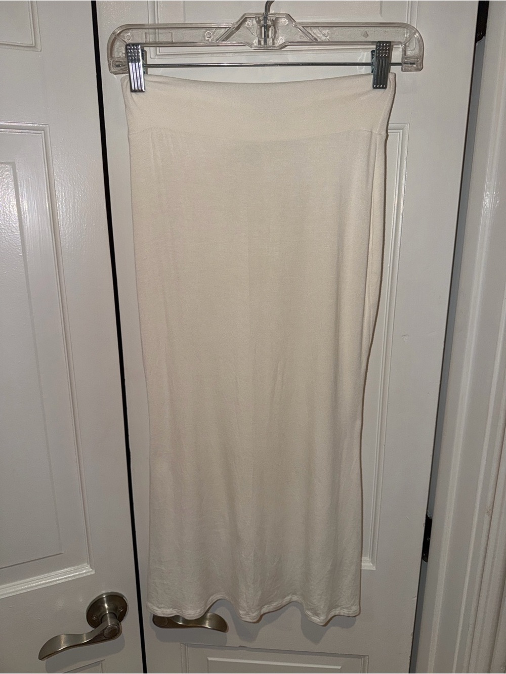 Cream Maxi Knit Skirt with Stretch Waistband